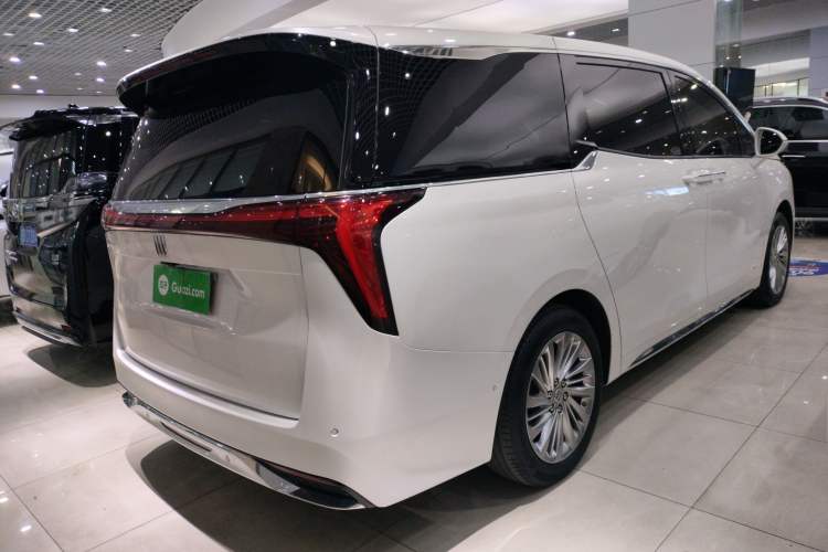 Used Buick Century 2023 2.0T Six-Seater Yinshi Edition
