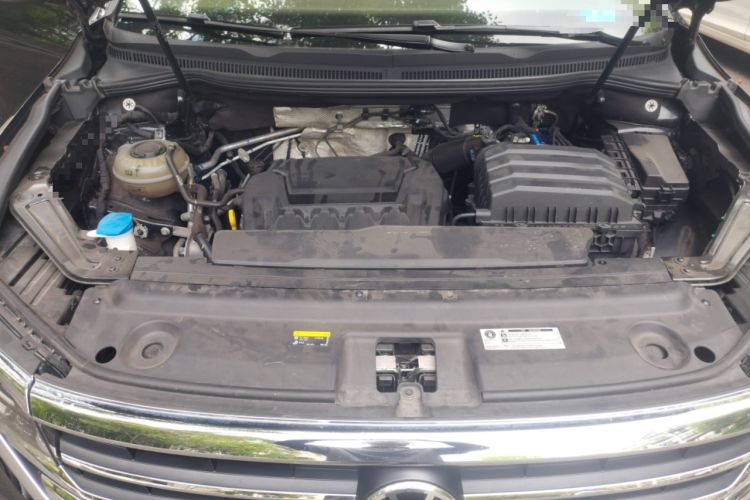 Used Volkswagen Viloran 2022 330TSI Luxury Edition
