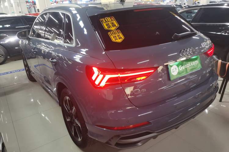 Used Audi Q3 2022 40 TFSI RS Package Performance Model
