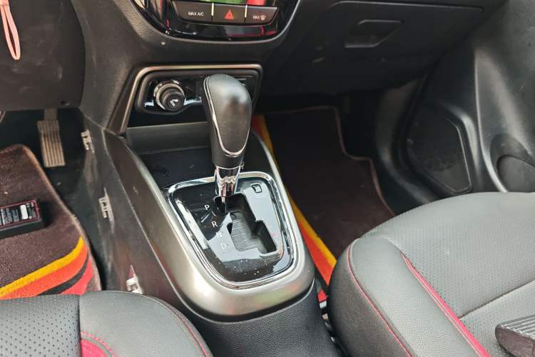 Used Changan CS15 2016 1.5L Automatic Fashion Edition
