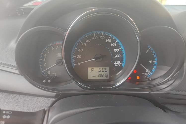 Used Toyota YARiS L 2016 Revised 1.5E CVT Charming Edition
