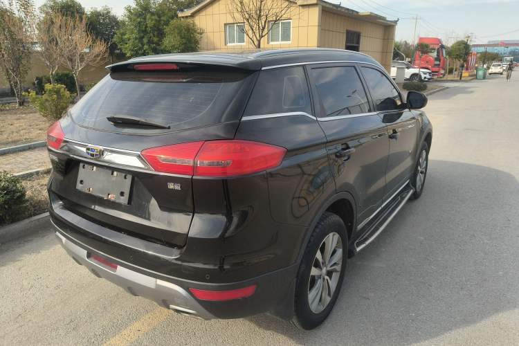 Used Geely Auto Emgrand X7 Sport 2016 1.8TD Automatic ZhiShang Model
