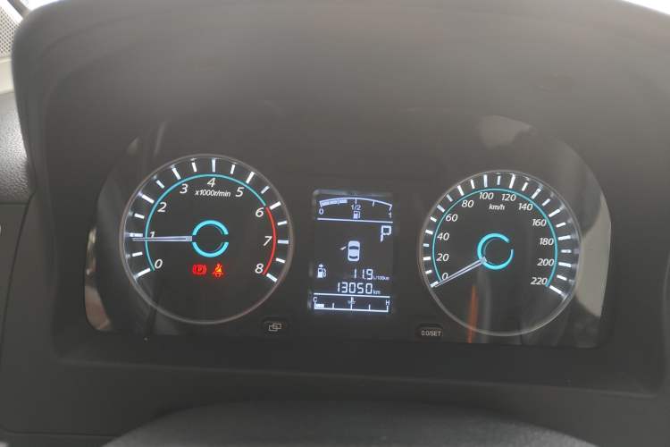 Used FORTHING Joyear XV 2016 1.6L CVT Luxury Model
