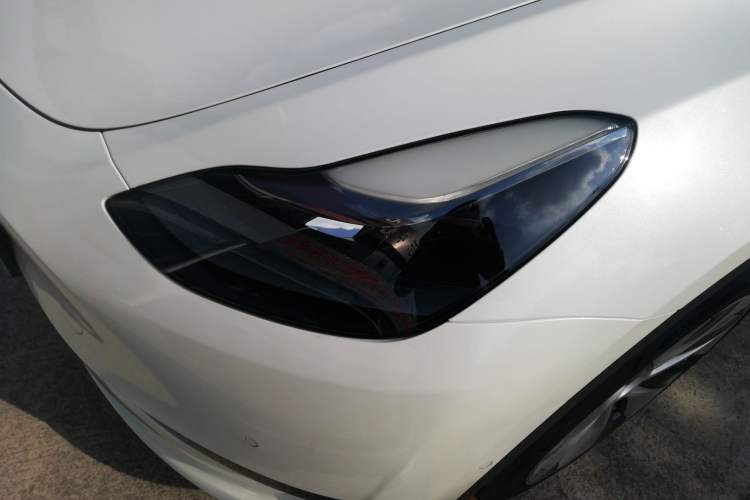 Used Tesla Model Y 2022 Rear-Wheel-Drive Version
