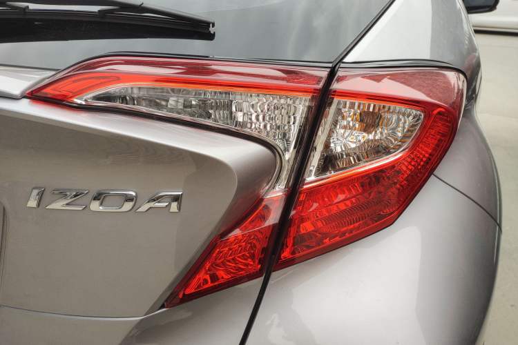 Used Toyota IZOA 2020 2.0L Enjoy Edition
