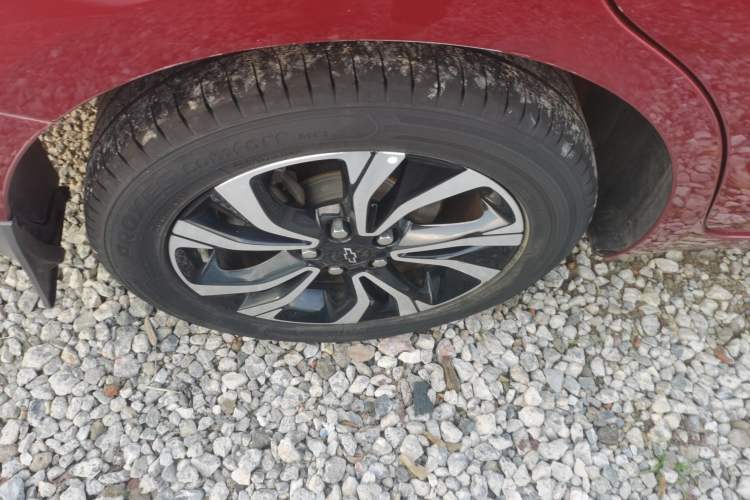 Used Chevrolet Monza 2019 RS 330T Automatic Comfort Edition China VI Standard