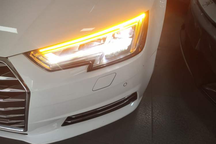 Used Audi A4L 2017 Plus 40 TFSI Ambition Model