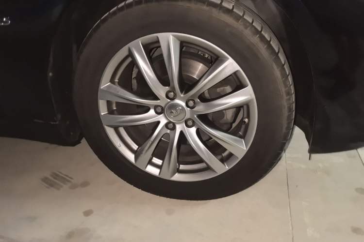 Used Infiniti Q70 2017 Q70L 2.5L Elite Edition