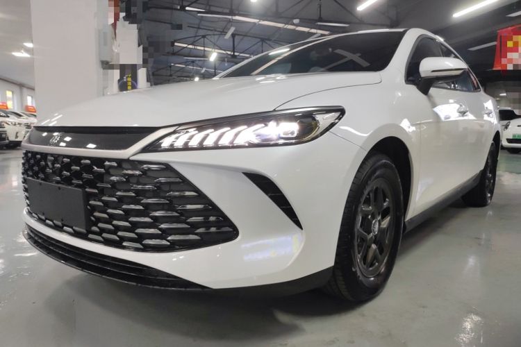 Used BYD Qin PLUS 2025 DM-i Smart Drive 55KM Leading Model