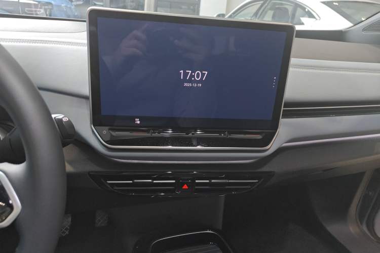 Used Volkswagen ID.4 X 2025 Smart Version Pure & Intelligent Enjoyment Edition
