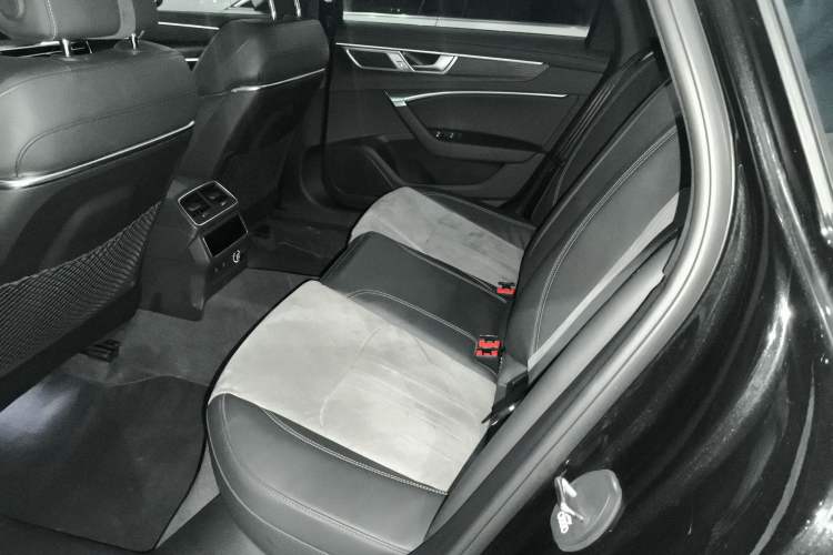 Used Audi A6L 2024 45 TFSI quattro Prestige Dynamic Edition
