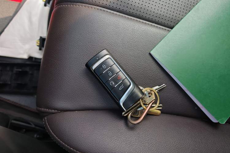 Used GAC Trumpchi M6 2019 270T DCT Prestige Edition (7-seater) China VI