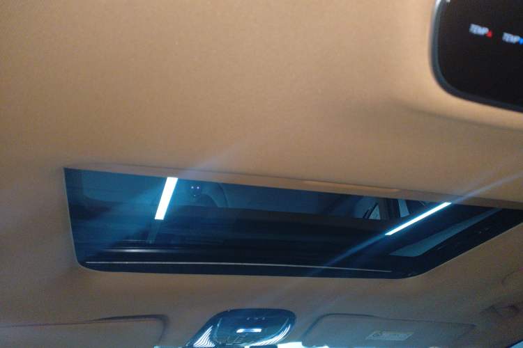 Used VOYAH Dream 2022 0-Carbon Edition Home+ Range Package 605 km
