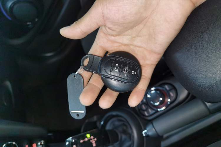 Used  MINI 2022 Updated 2.0T COOPER S Racing Driver
