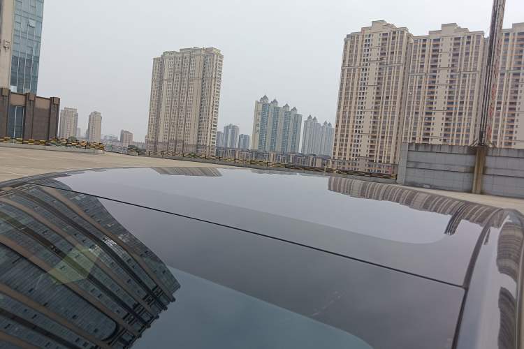 Used Tesla Model Y 2025 Rear-Wheel-Drive Version
