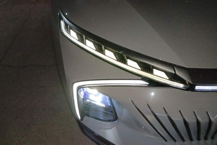 Used Roewe Jing 2022 2.0T Blue Whale Edition