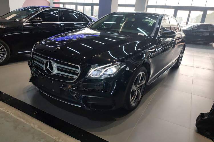 Used Mercedes-Benz E-Class 2019 Restyled E 300 L Sporty and Stylish Edition