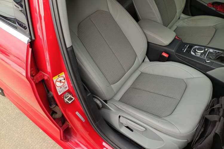 Used Audi A3 2020 Limousine 35 TFSI Fashion Edition China VI Emission Standard