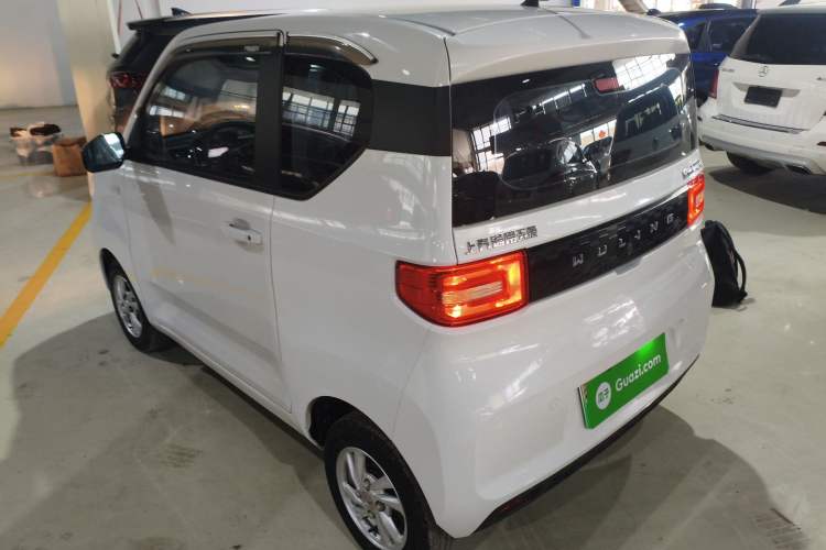 TDK.VehicleDetails.img