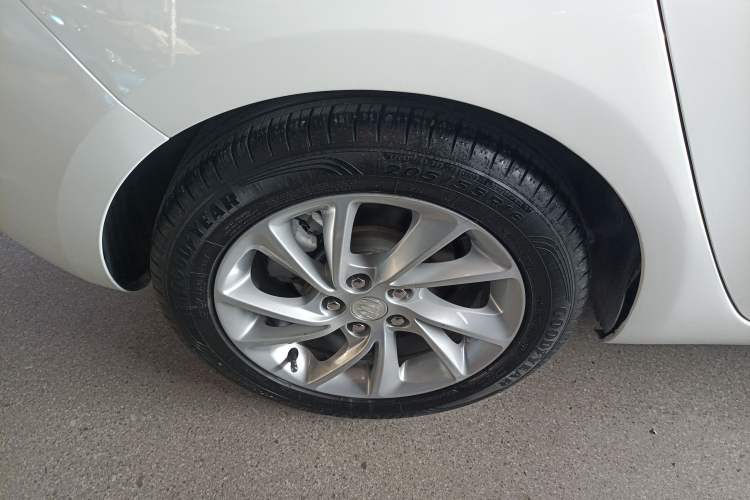 Used Buick Verano 2018 Hatchback 15S Automatic Ambition Model