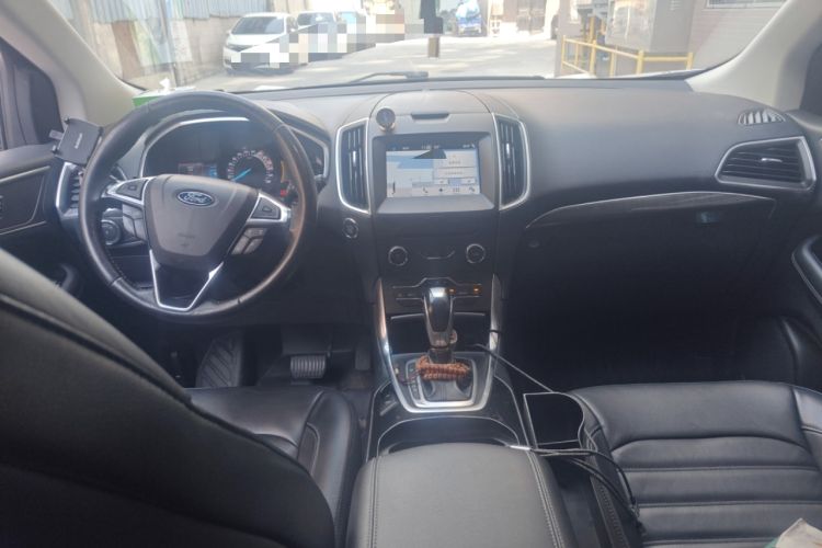 Used Ford Edge 2016 EcoBoost 245 Four-Wheel Drive Titanium Edition 7-Seater
