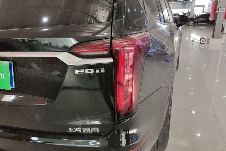 Used Cadillac XT6 2021 28T Six-Seater Four-Wheel-Drive Luxury Version
