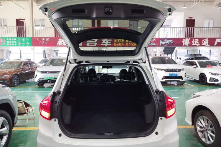 Used Honda Jade 2017 1.8L automatic Comfort version 5 seats
