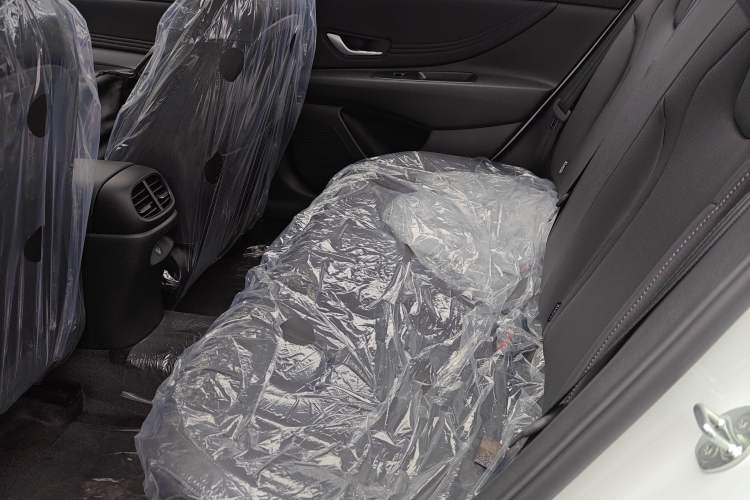 Used Hyundai Elantra 2023 1.5L CVT GLX Elite Edition
