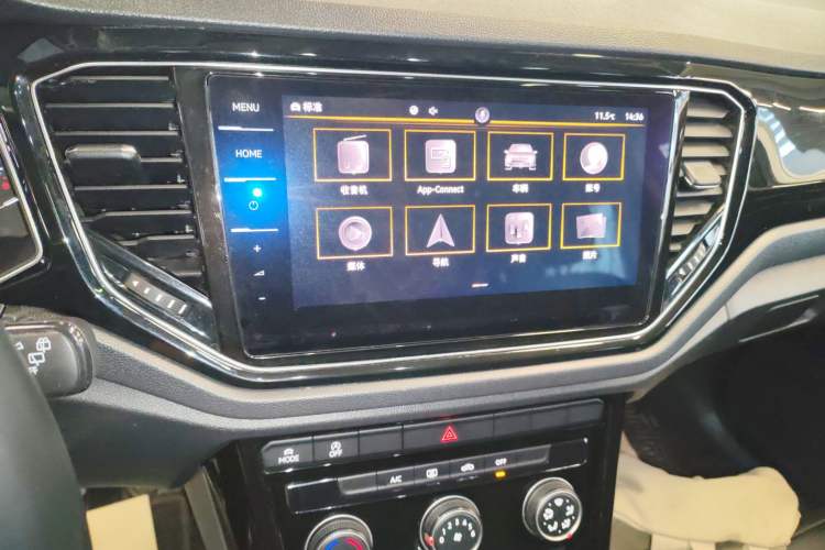 Used Volkswagen T-ROC 2021 280TSI DSG Two-Wheel Drive Comfort Connect 30th Anniversary Edition