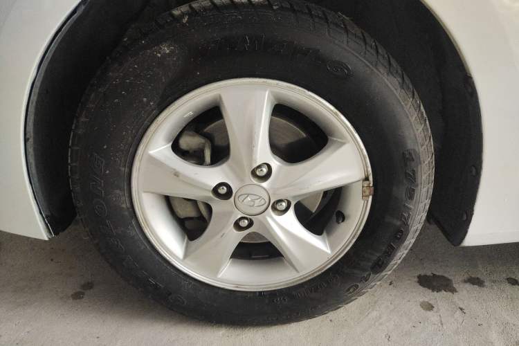 Used Hyundai Verna 2014 1.4L Automatic Leading-Edge GLX