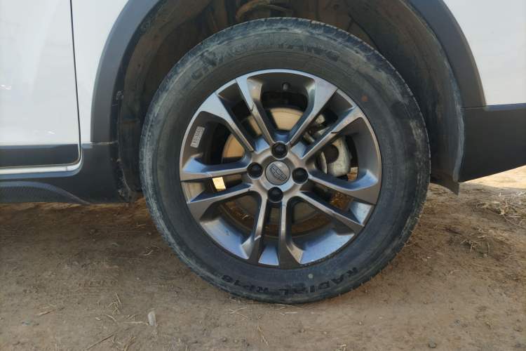 Used Geely Auto Vision X3 2020 1.5L Manual Elite Edition
