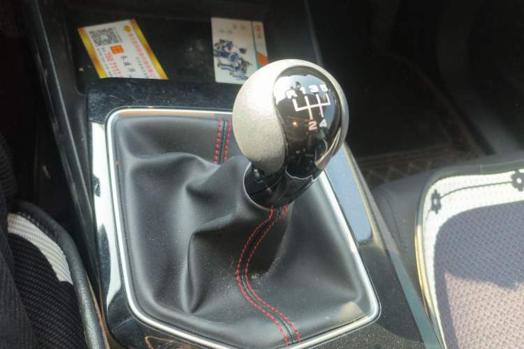 Used MG 5 2023 180 DVVT Manual Fashion Edition
