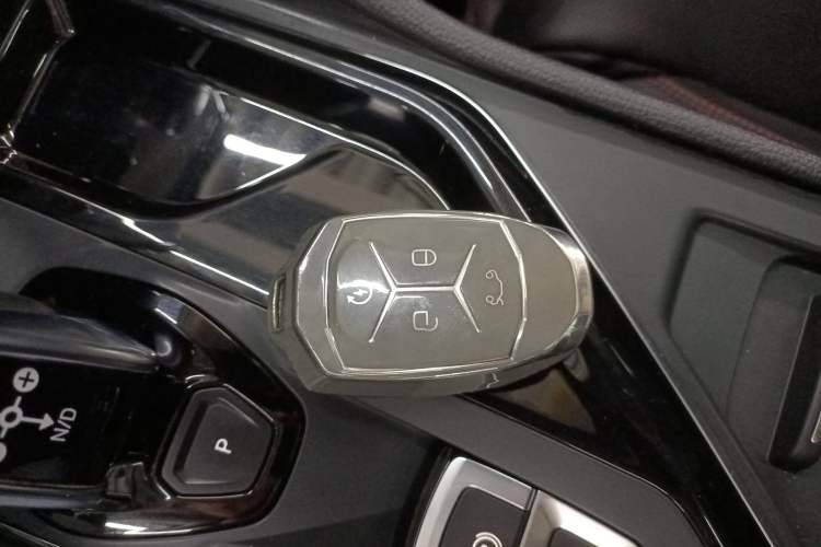 Used Lynk & Co 02 2020 High-Energy Edition 2.0T Automatic Two-Wheel Drive Pro Version
