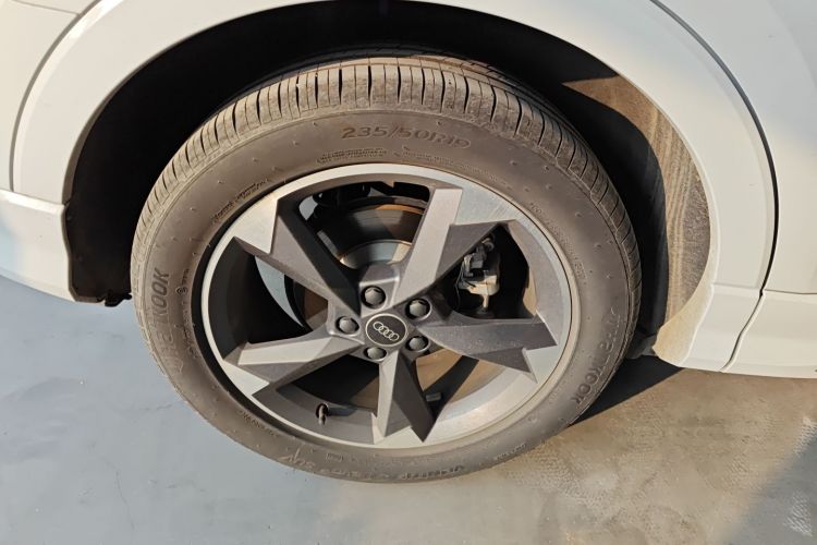 Used Audi Q3 2024 35 TFSI Fashion Dynamic Edition