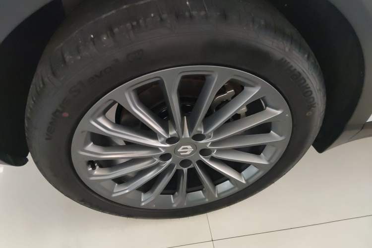 Used Leapmotor C11 2024 Range-Extended 300 Luxury Edition