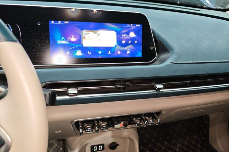 Used ORA Good Cat 2021 400km Standard Range Venus Edition Lithium Iron Phosphate