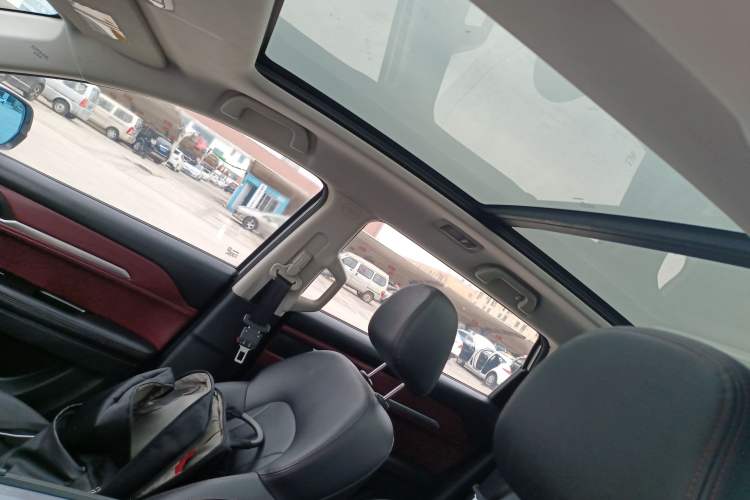 Used Haval H6 Coupe 2018 Red-Label 1.5T Automatic Two-Wheel Drive Ultra-Luxury Model
