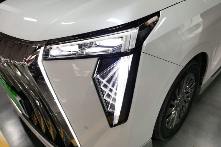 Used GAC Trumpchi M8 2023 Zongshi Series 400T Flagship Edition
