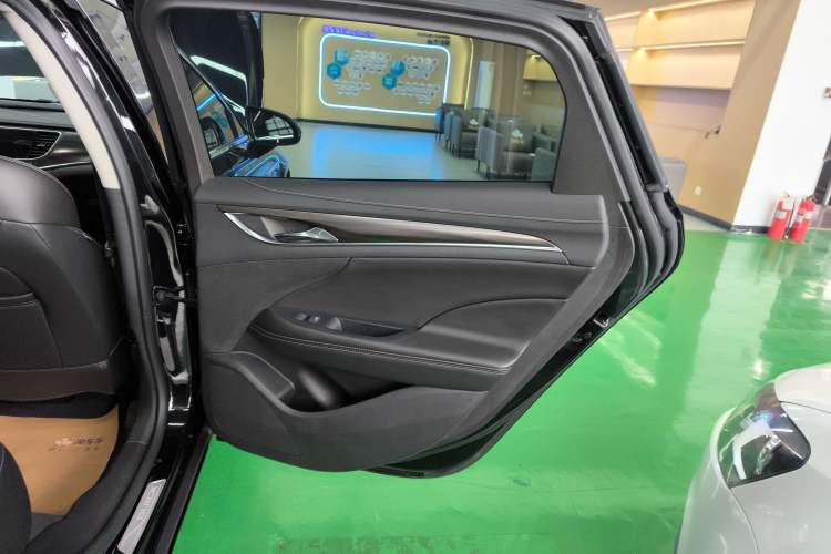 Used Buick LaCrosse 2022 552T Luxury Version
