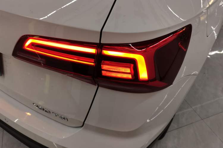 Used Volkswagen Tharu 2021 280TSI Two-Wheel Drive Comfort Edition
