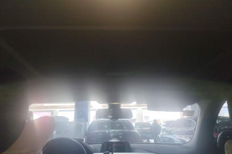 Used BMW 3 Series 2015 316Li Fashion Model
