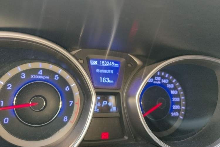 Used Hyundai Elantra (5th Generation / Langdong) 2016 1.6L Automatic Prestige Edition
