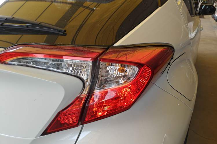 Used Toyota C-HR EV 2020 Deluxe Sunroof Edition
