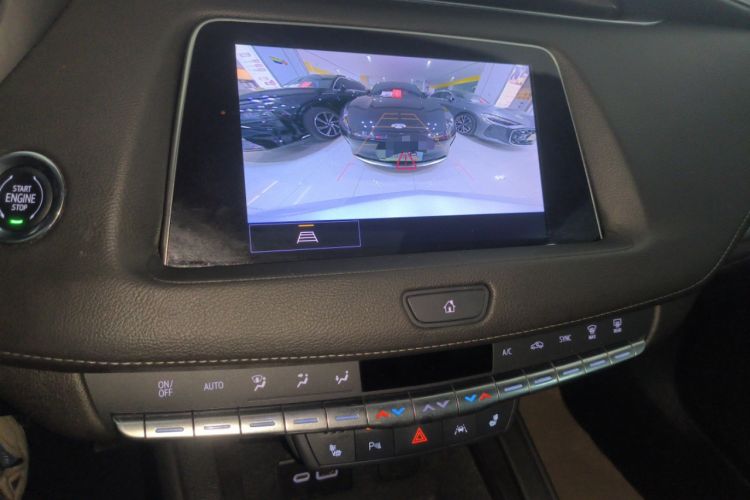 Used Cadillac XT4 2022 28T Two-Wheel-Drive Luxury Version
