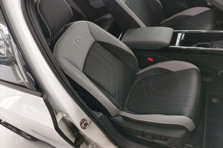 Used Volkswagen ID.3 2025 Smart Edition Ultra-Intelligent Oxygen Version
