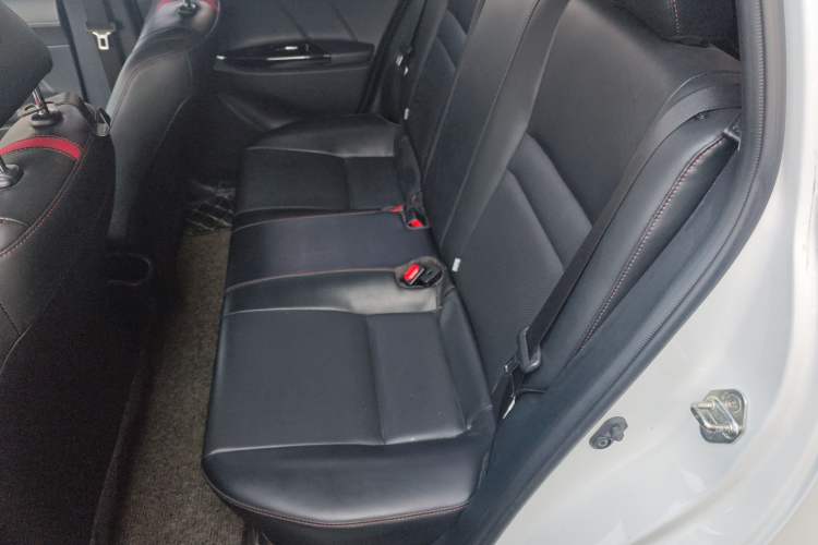 Used Toyota YARiS L 2020 X-Trail X 1.5L CVT Luxury Edition