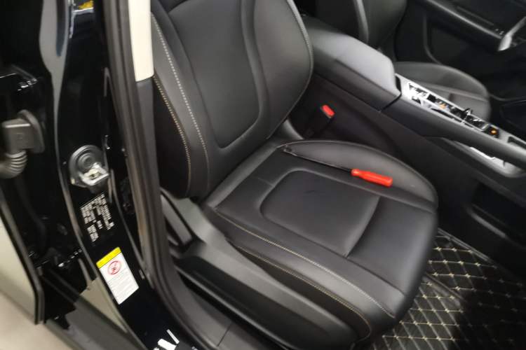 Used Bestune B70 2025 Dragon Edition 1.5T Enjoyment Model