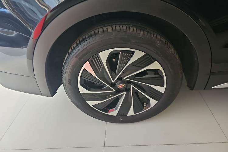 Used Hongqi HS7 PHEV 2024 2.0T PHEV Four-Wheel Drive Flagship Edition 6 Seats
