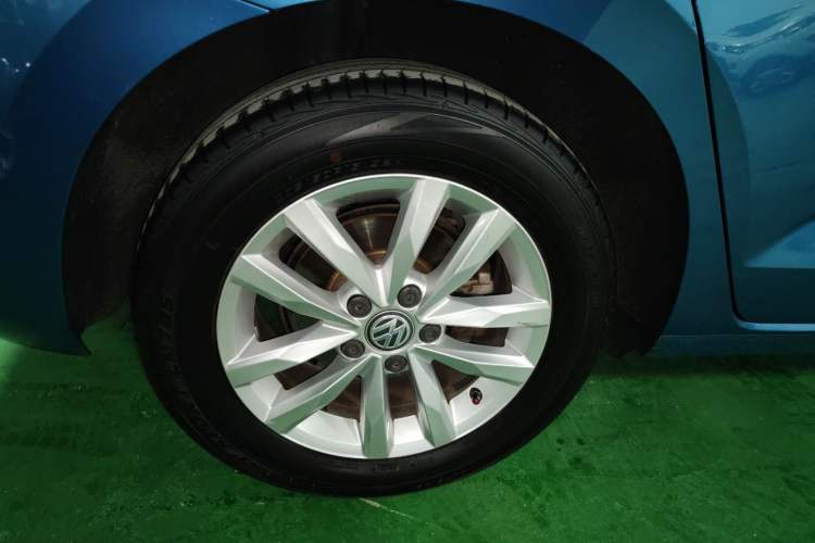 Used Volkswagen Touran 2016 Volkswagen Touran L 280TSI DSG Comfort Edition
