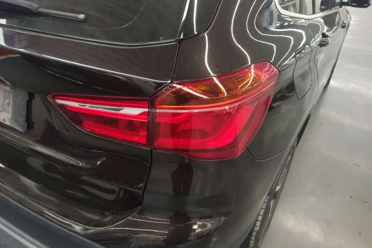 Used BMW X1 2016 sDrive20Li Luxury Model
